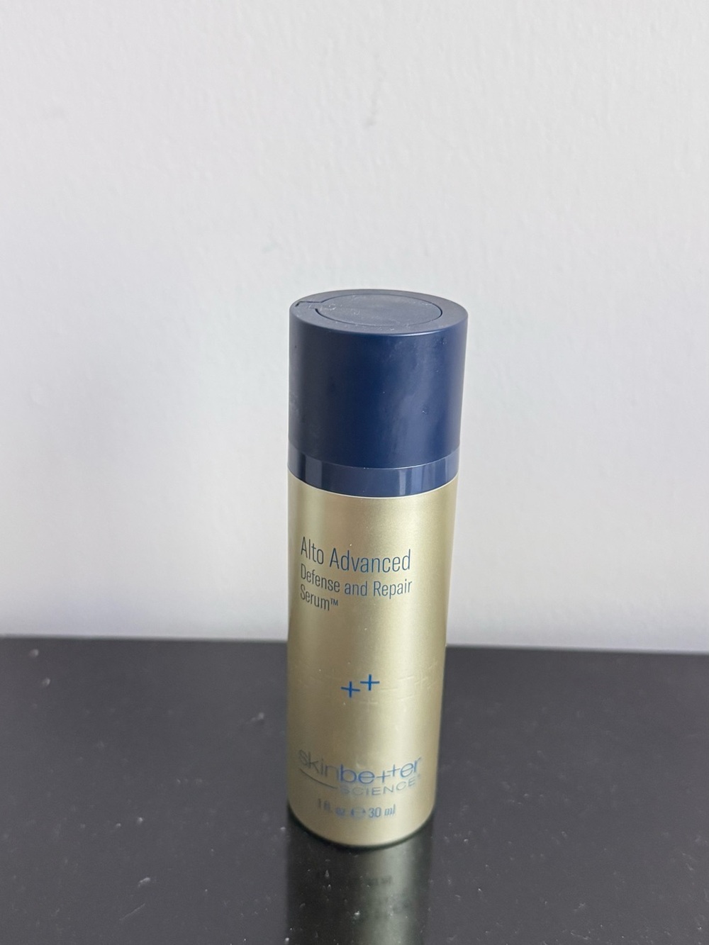 SkinBetter Science Alto Advanced Defense and Repair Serum - Navy & Gold